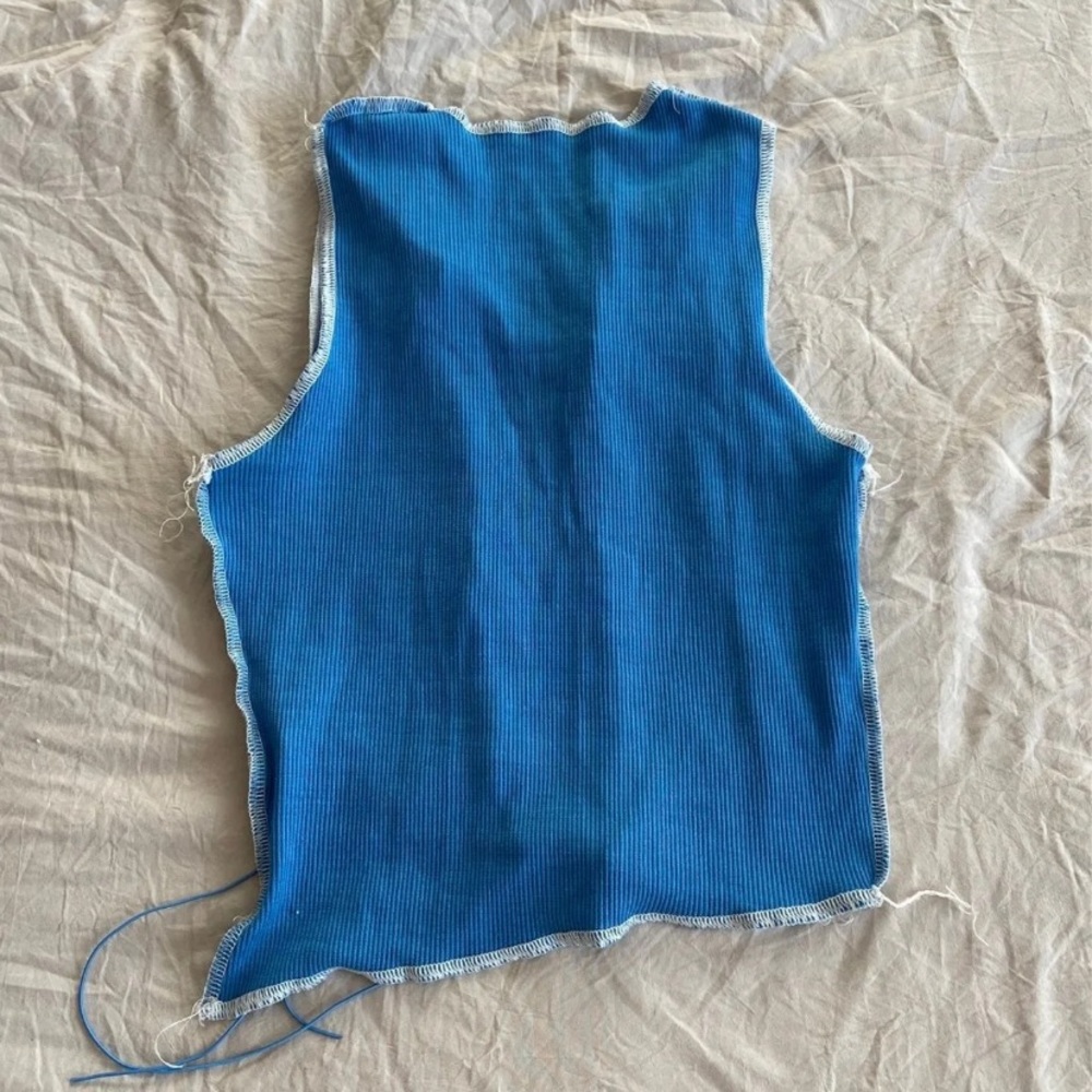 Color block crop top - Picture 2 of 6